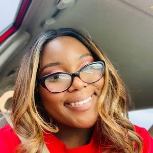 Meet your Posher, Octavia